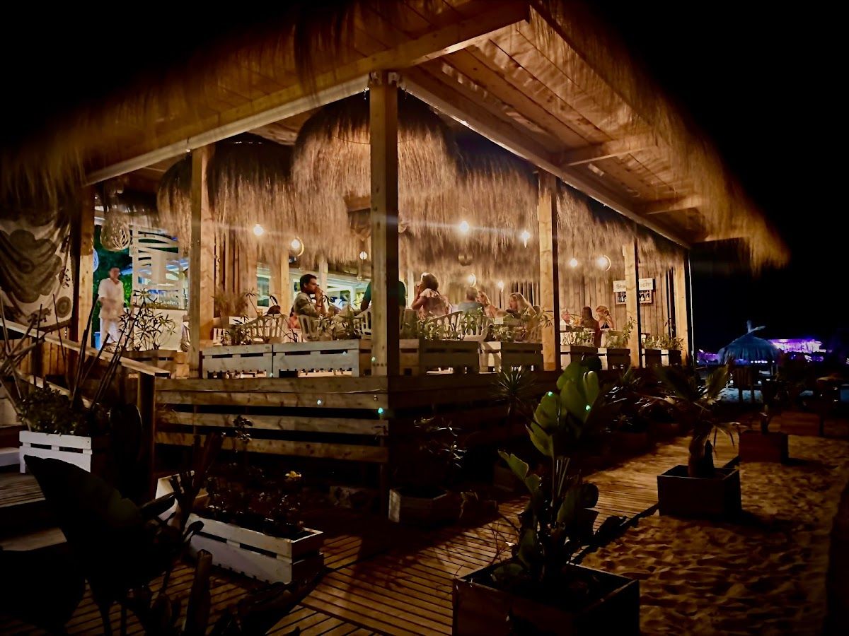 Foto de Restaurante Playa La Loma, Restauración y Ocio Gastronómico en Novo Sancti Petri, Chiclana