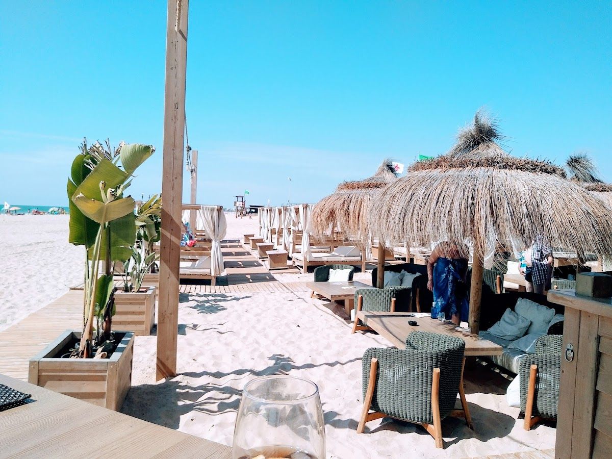 Foto de Vavá Playa - La Barrosa, Restauración y Ocio Gastronómico en La Barrosa, Chiclana