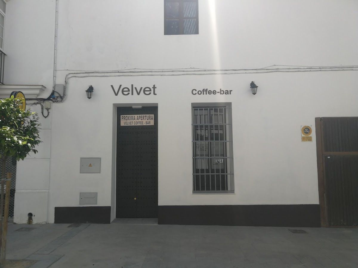 Foto de Velvet Coffee-Bar, Restauración y Ocio Gastronómico en Chiclana Centro, Chiclana