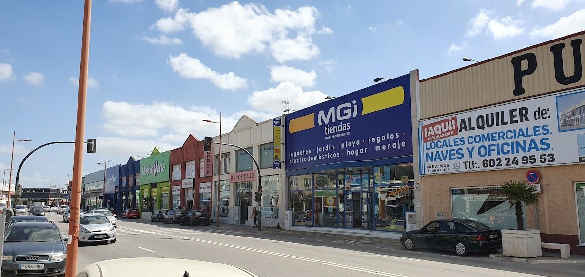 Foto de Acropolis, Compras, Moda y Artesanía en Urbisur, Chiclana