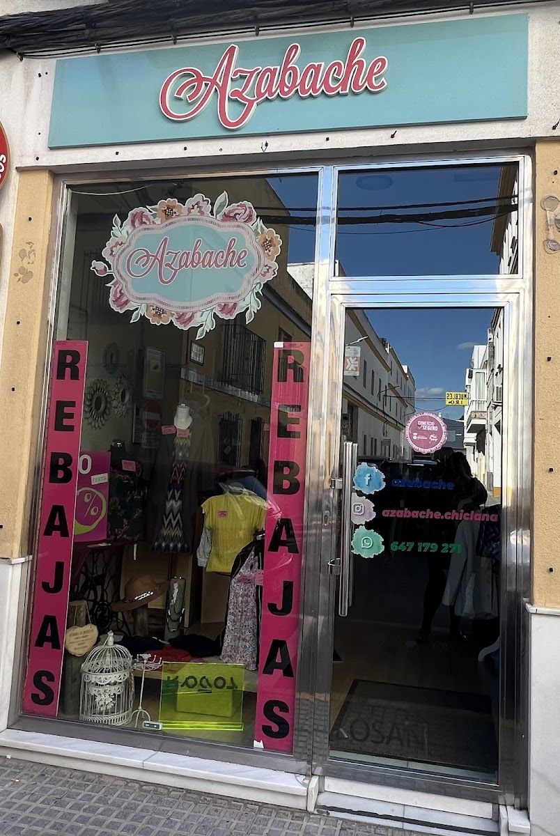 Foto de Azabache, Compras, Moda y Artesanía en Chiclana Centro, Chiclana