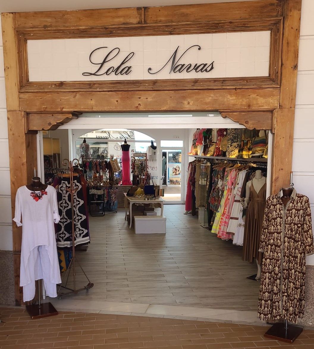 Foto de Lola Navas Moda, Compras, Moda y Artesanía en Novo Sancti Petri, Chiclana