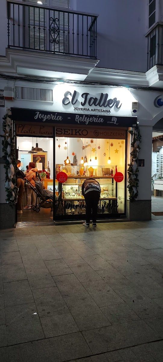Foto de El Taller Morales y Lapi, Compras, Moda y Artesanía en Chiclana Centro, Chiclana