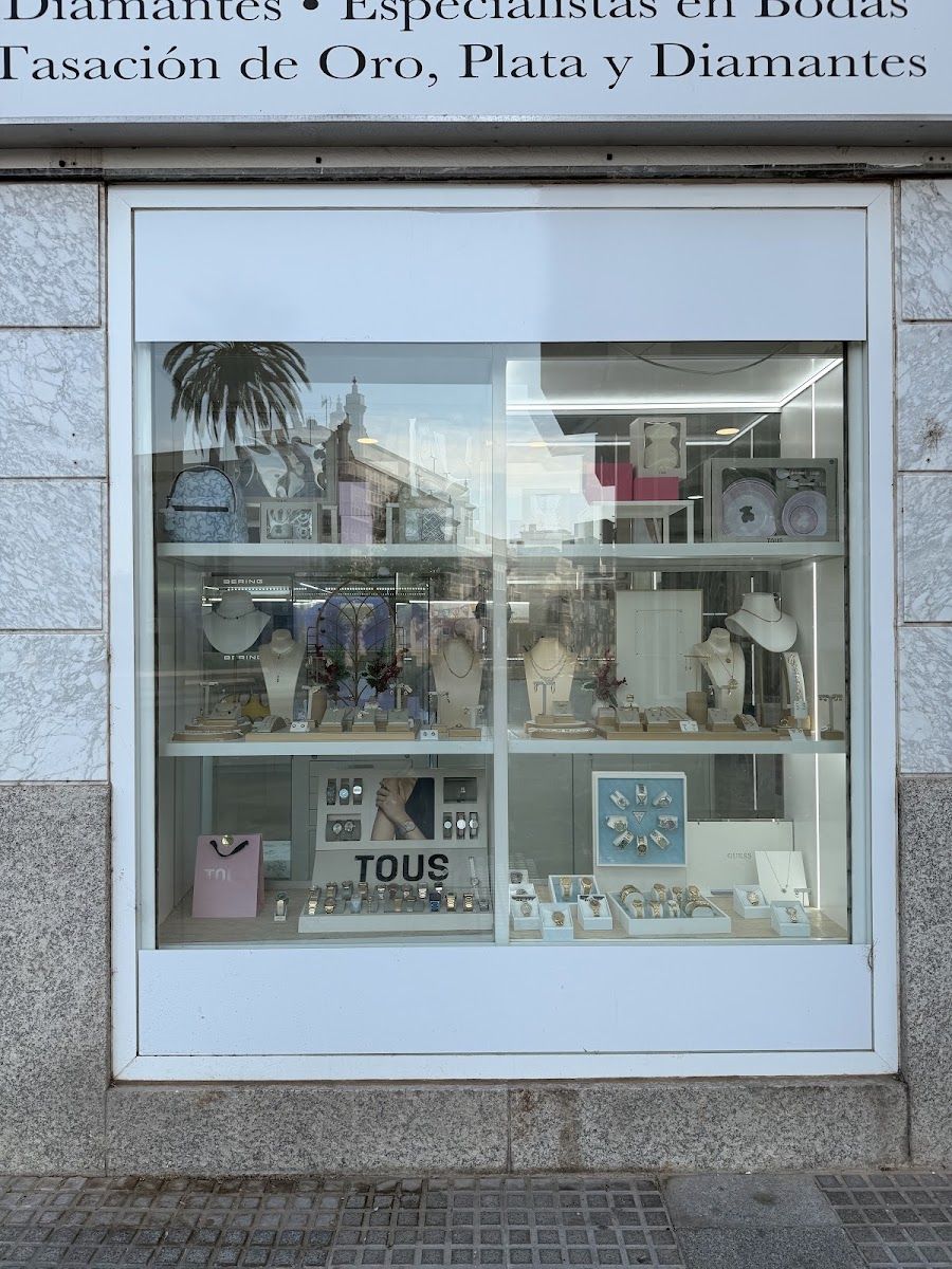Foto de Novojoya Joyería Chiclana, Compras, Moda y Artesanía en Chiclana Centro, Chiclana
