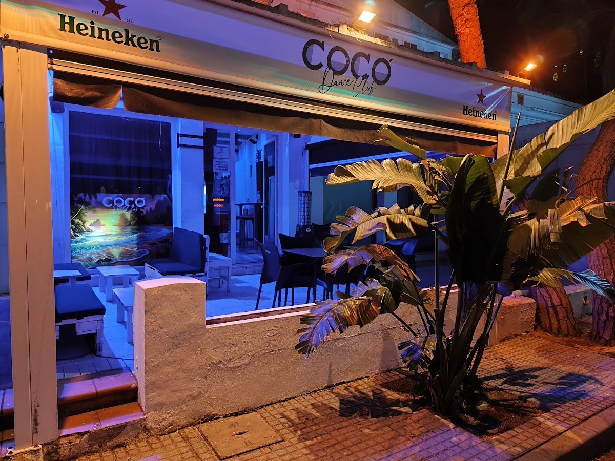 Foto de Cocó Dance Club, Vida Nocturna y Copas en La Barrosa, Chiclana