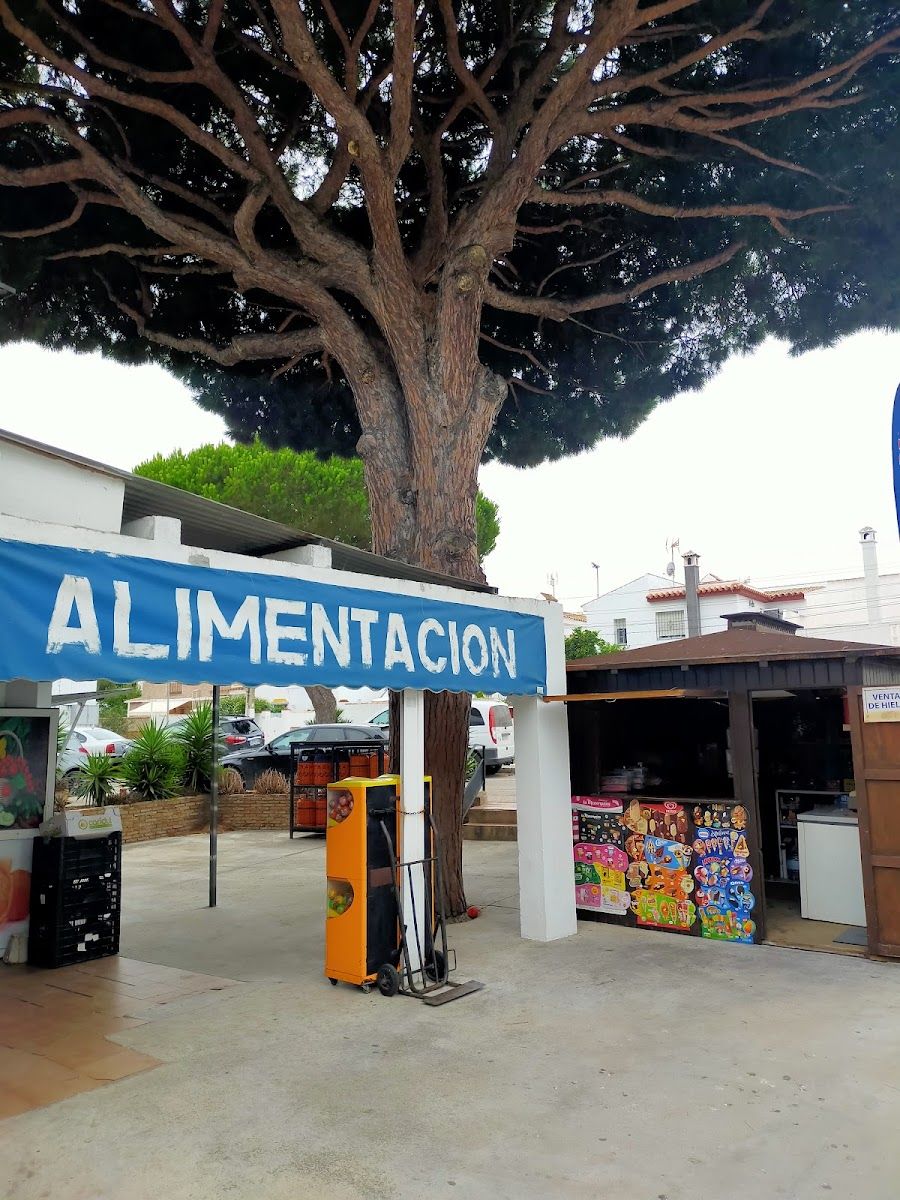 Foto de Alimentación Los Remedios, Producto Local de Chiclana en La Barrosa, Chiclana