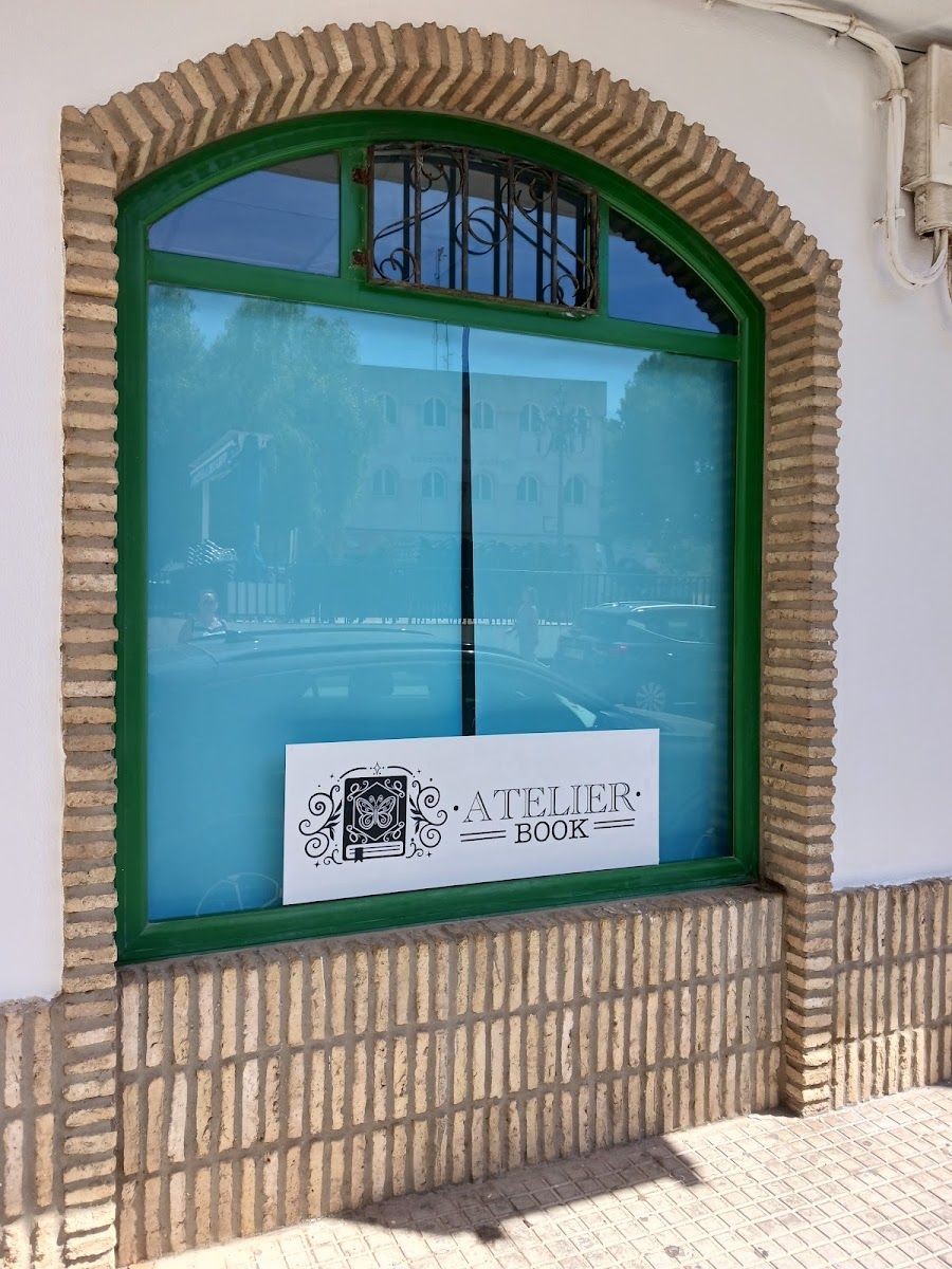 Foto de Atelierbook, Compras, Moda y Artesanía en Chiclana Centro, Chiclana