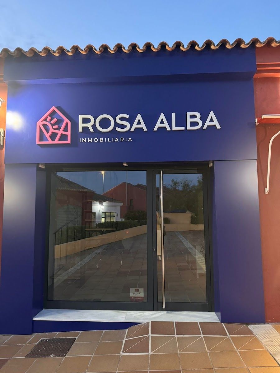 Foto de Rosa Alba Inmobiliaria, Servicios Locales y Profesionales en La Barrosa, Chiclana